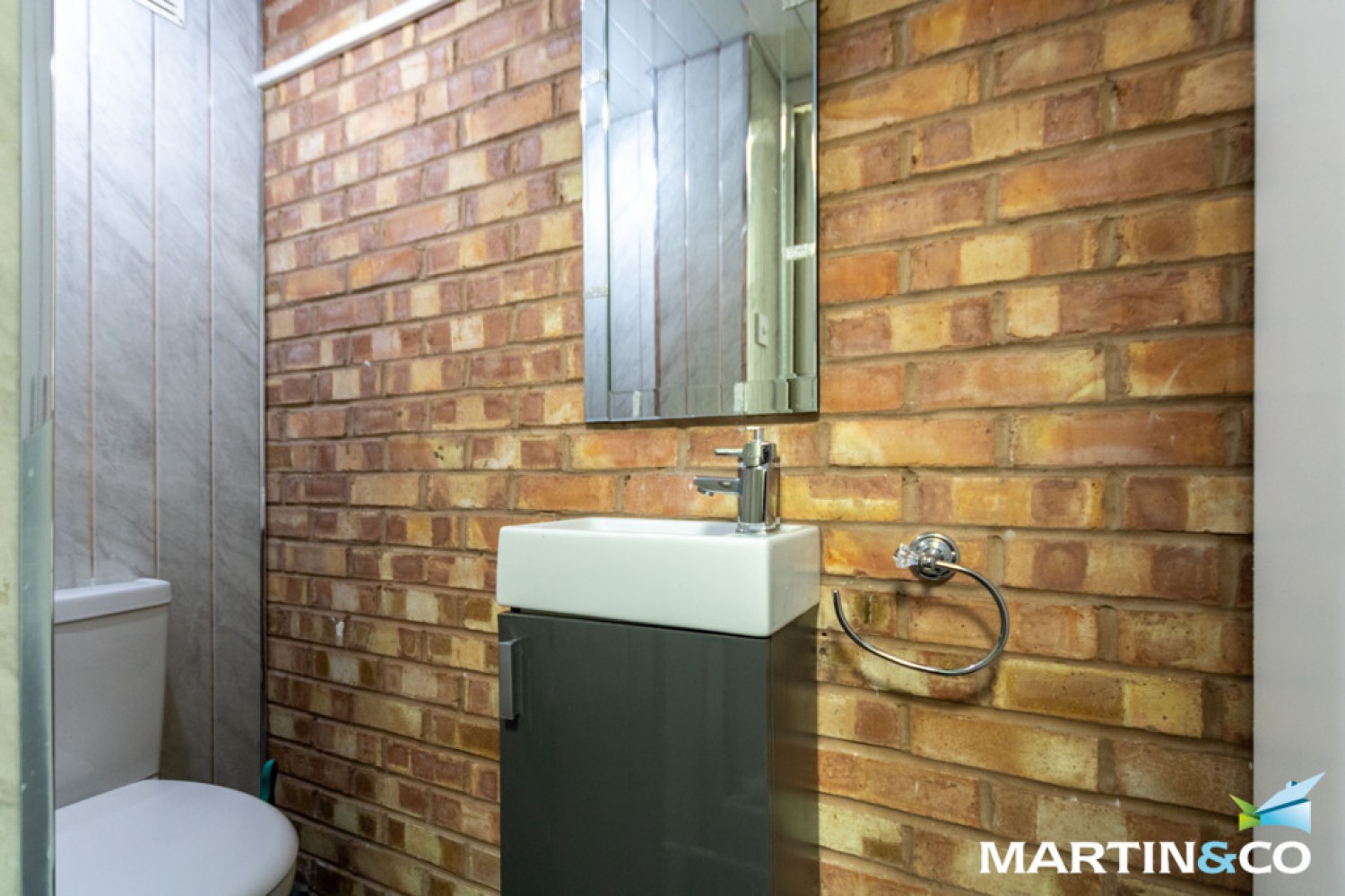 Sandringham Road, Great Barr, B42