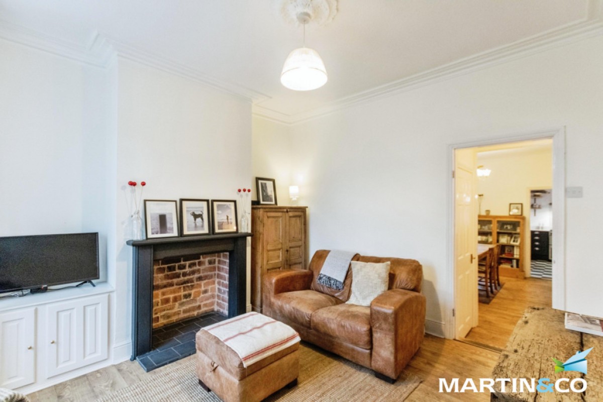 Hampton Court Road, Harborne, B17