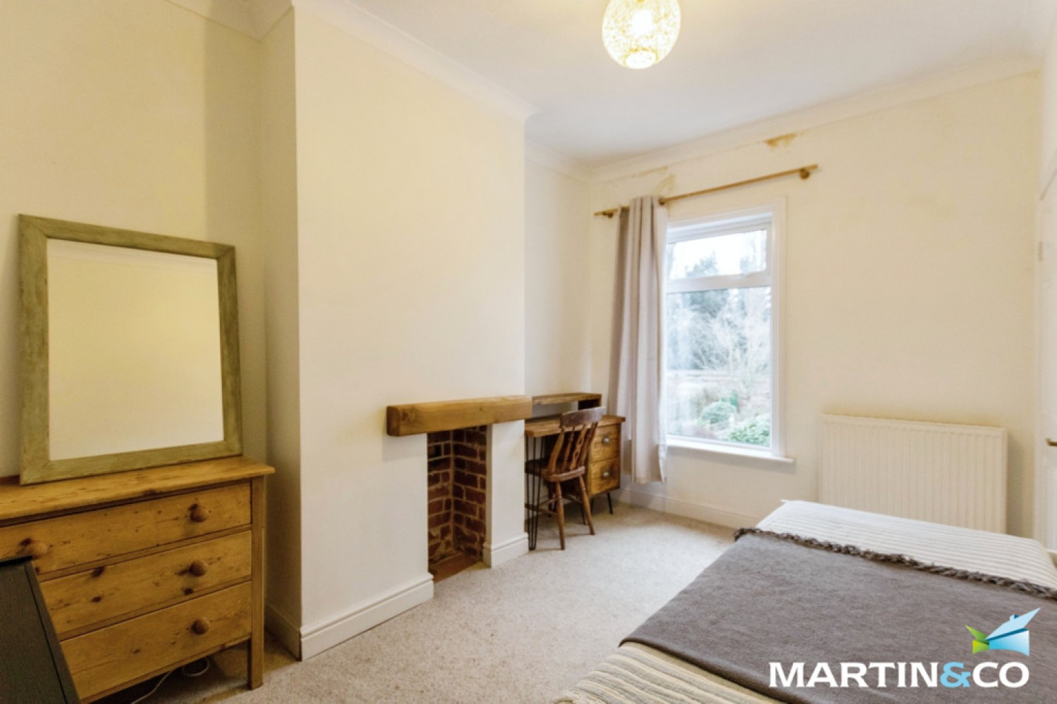 Hampton Court Road, Harborne, B17