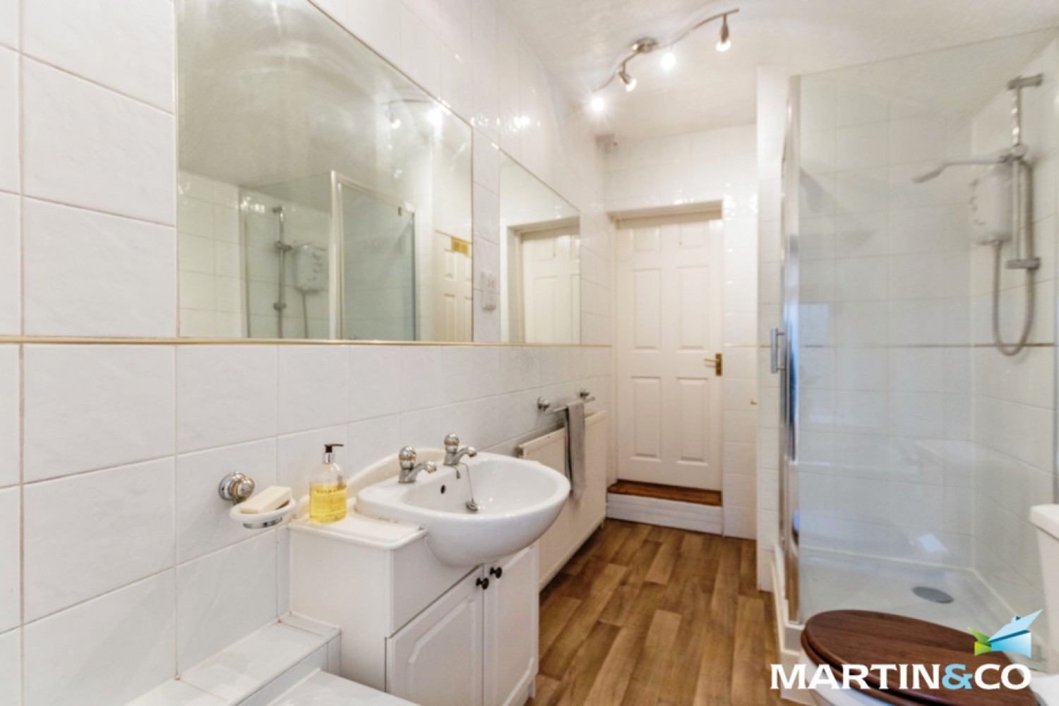 Hampton Court Road, Harborne, B17