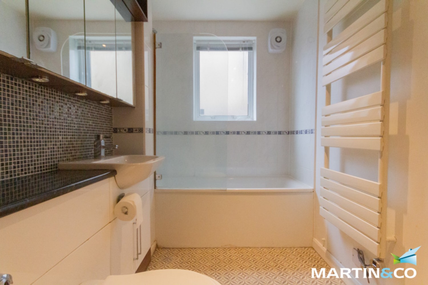 2 bedroom Flat in Dakota Apartments, Grosvenor Street West, Birmingham, B16