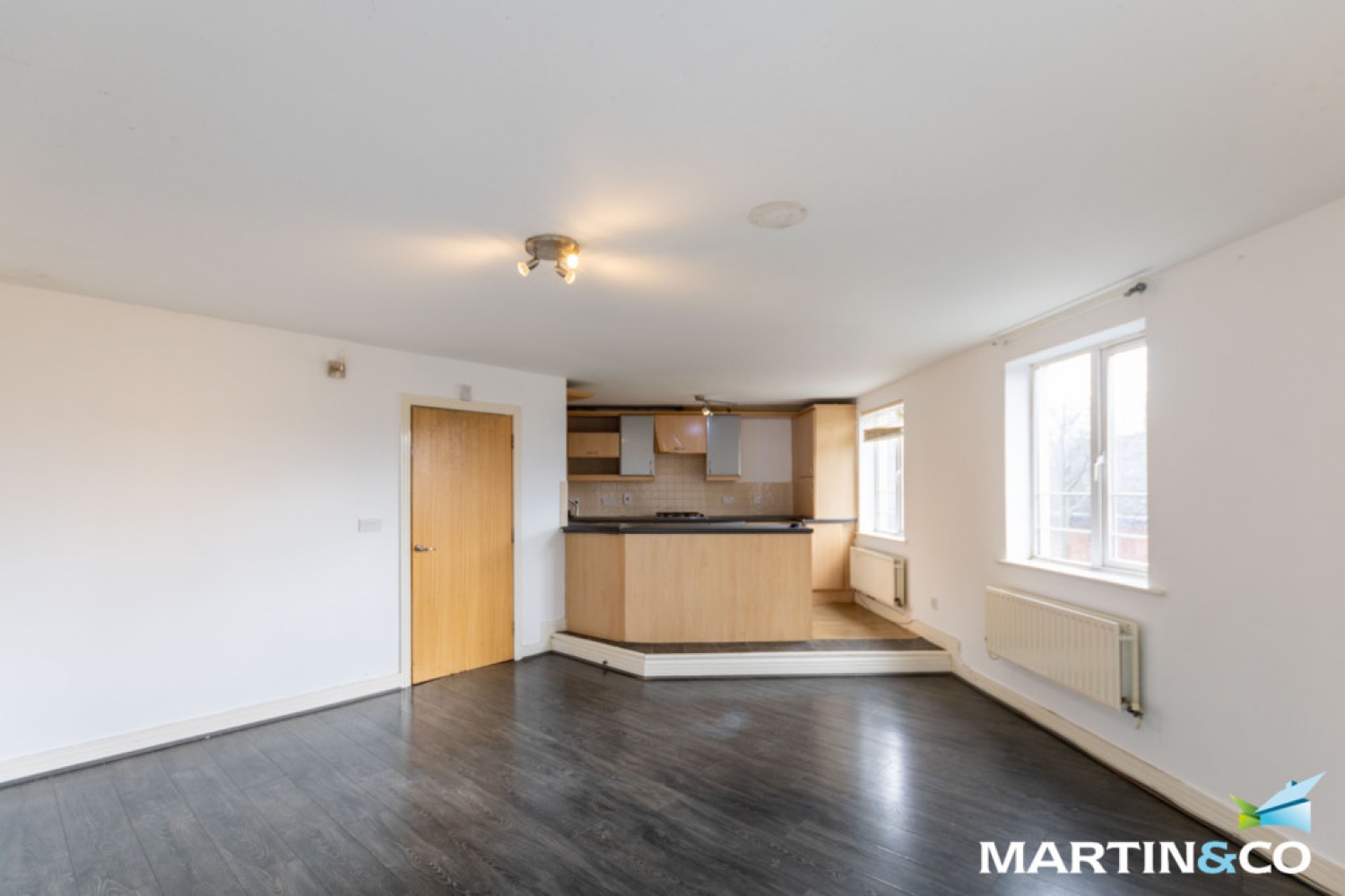 Houston House, Hockley, B18