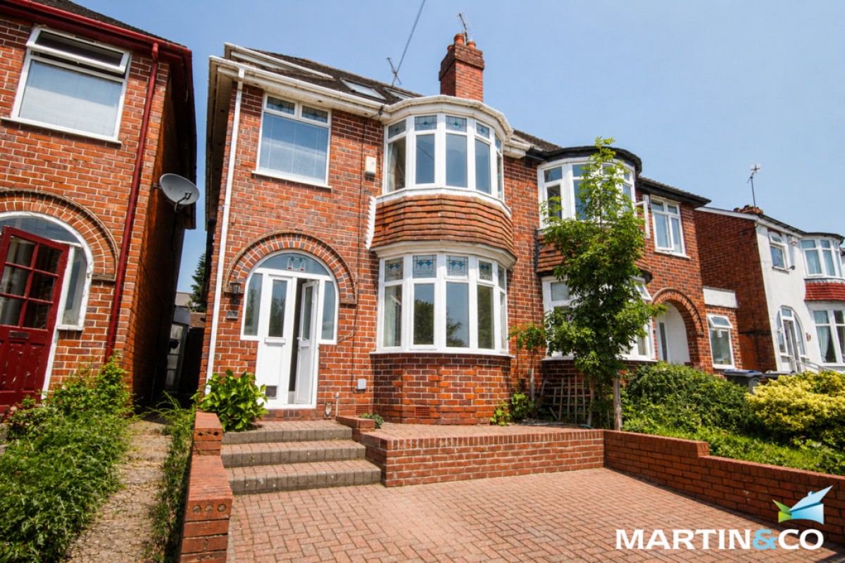 Stanley Avenue, Harborne, B32