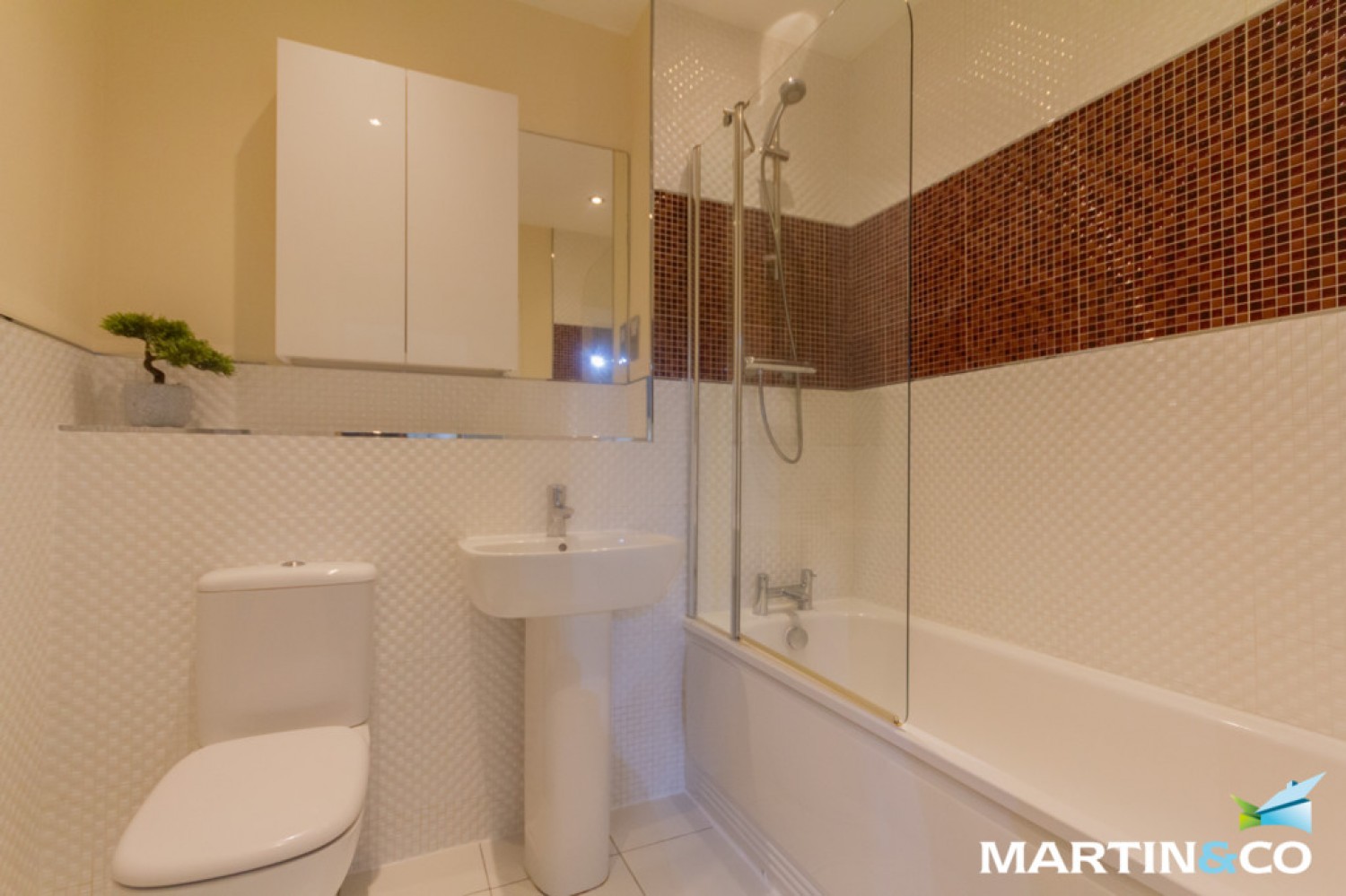 2 bedroom Flat for Letting Kensington Court, Highfield Road, Edgbaston, B15