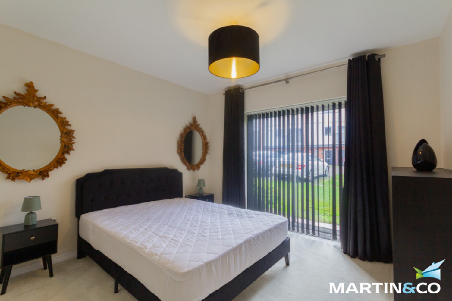 2 bedroom Flat for Letting Kensington Court, Highfield Road, Edgbaston, B15