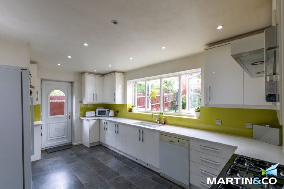 Christ Church Grove, Walsall, WS1