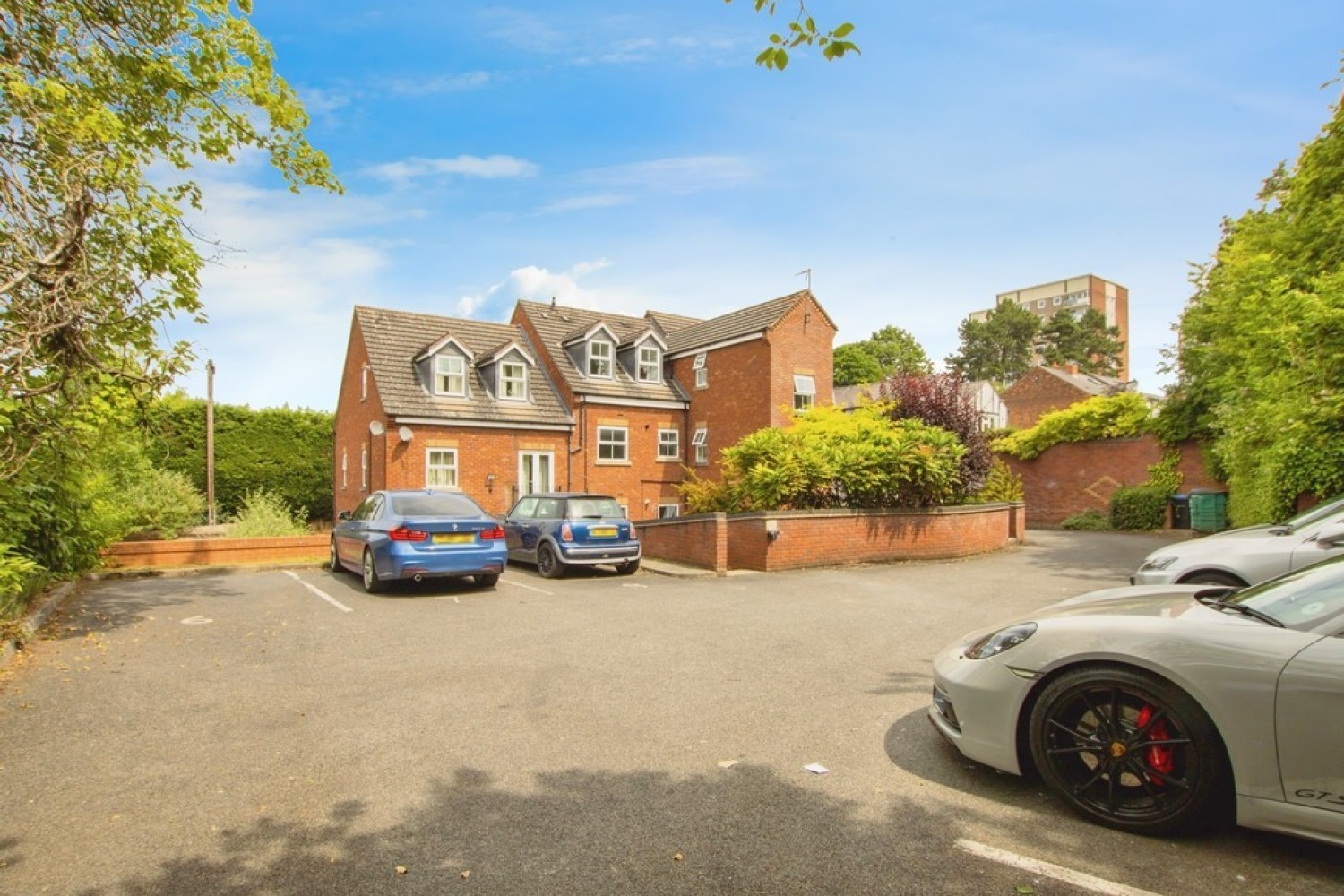 Reddicap Court, Reddicap Hill, Sutton Coldfield, B75