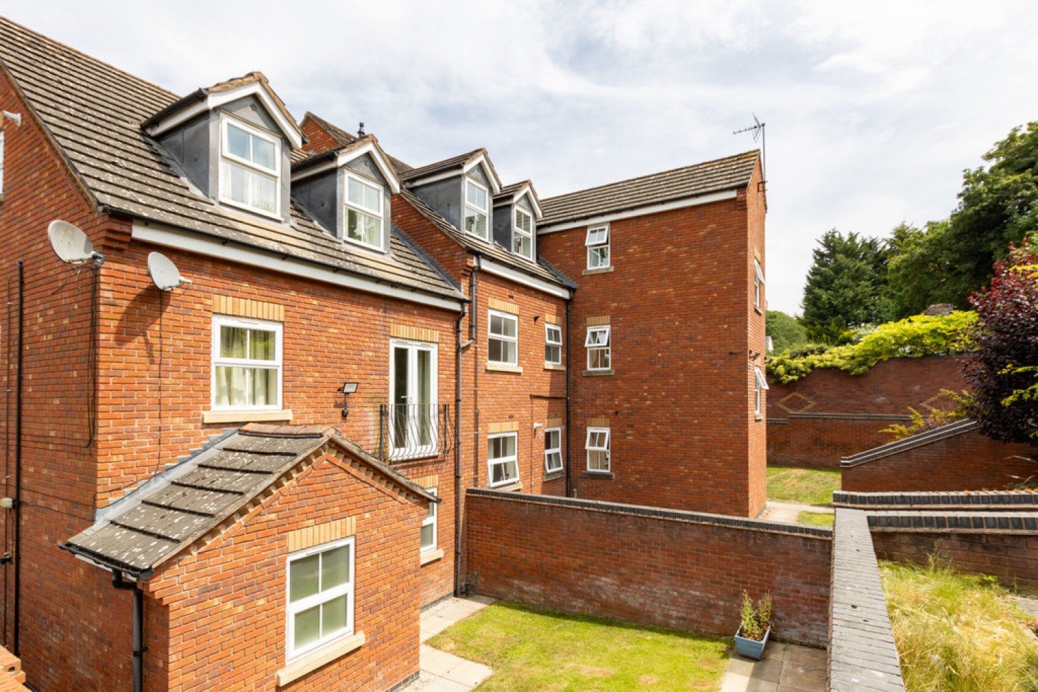 Reddicap Court, Reddicap Hill, Sutton Coldfield, B75