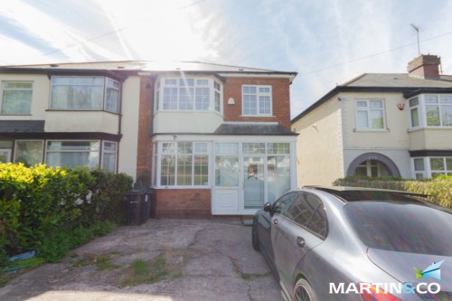 Hagley Road West, Quinton, B32