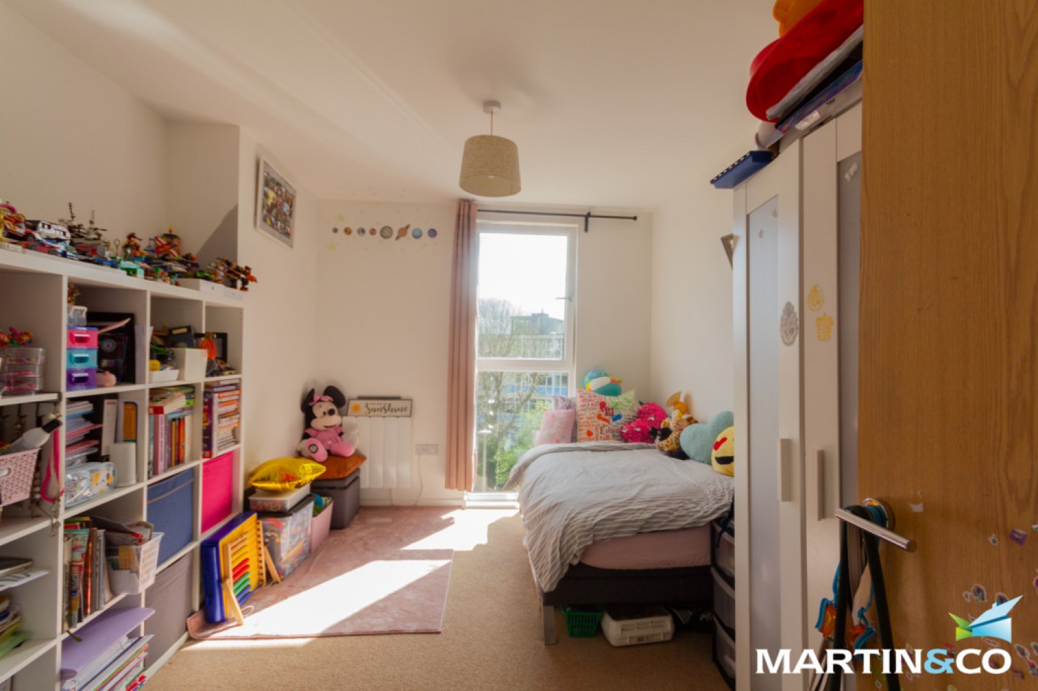 Bell Barn Road, Park Central, B15