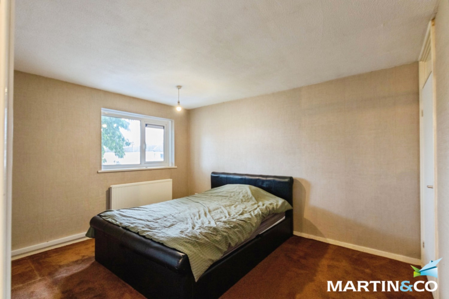 Montfort Walk, Bartley Green, B32
