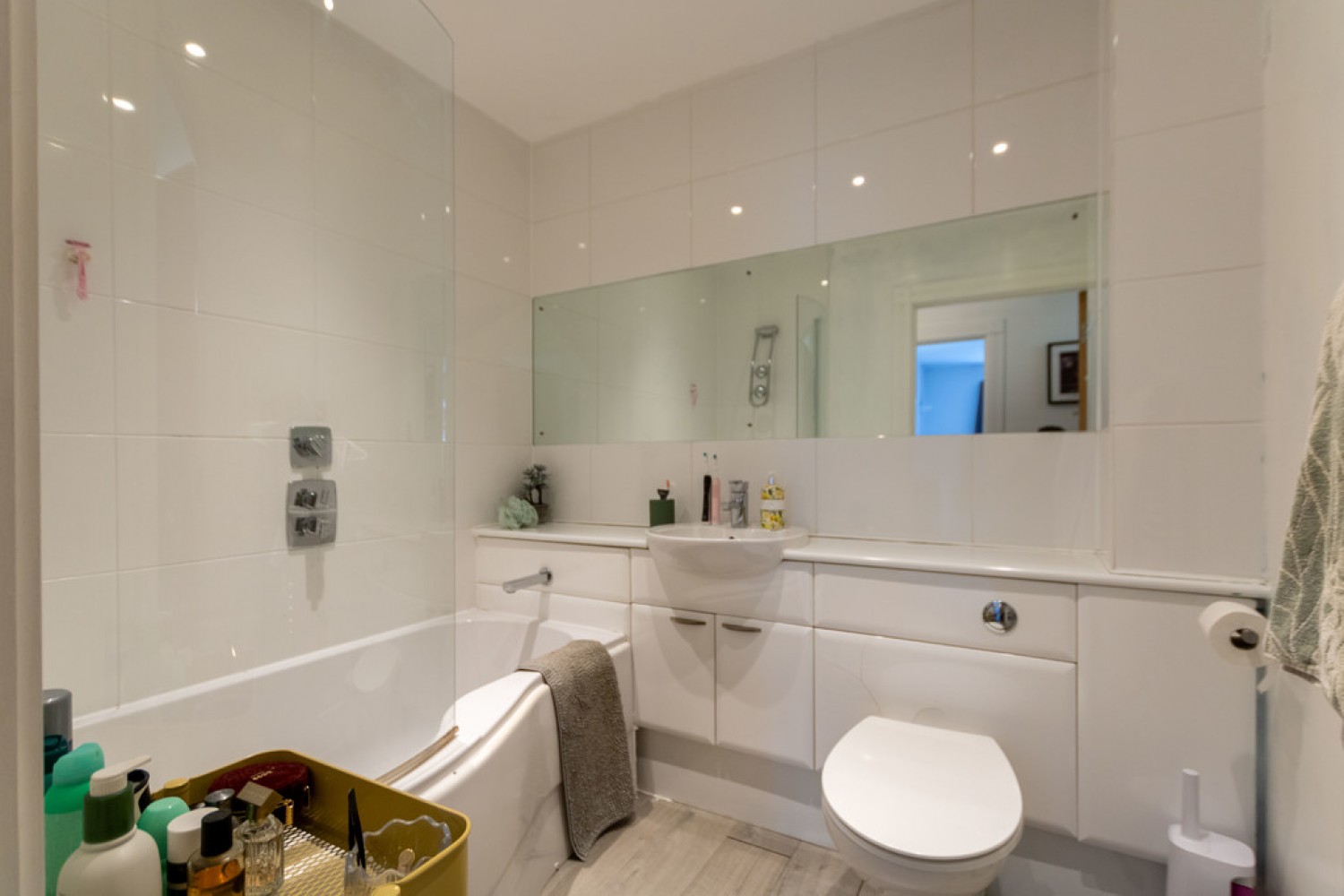 1 bedroom Flat for Letting The Square On The Square, Caroline Street, off St Pauls Square, Jewellery Quarter, B3