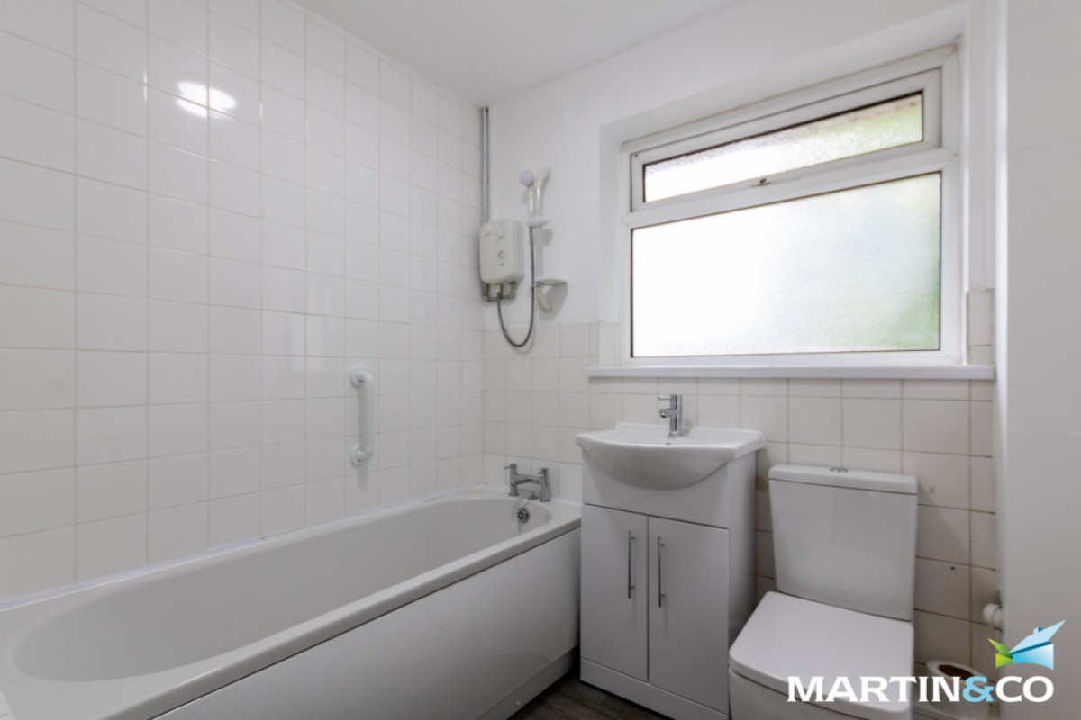 Lyons Grove, Sparkhill, B11