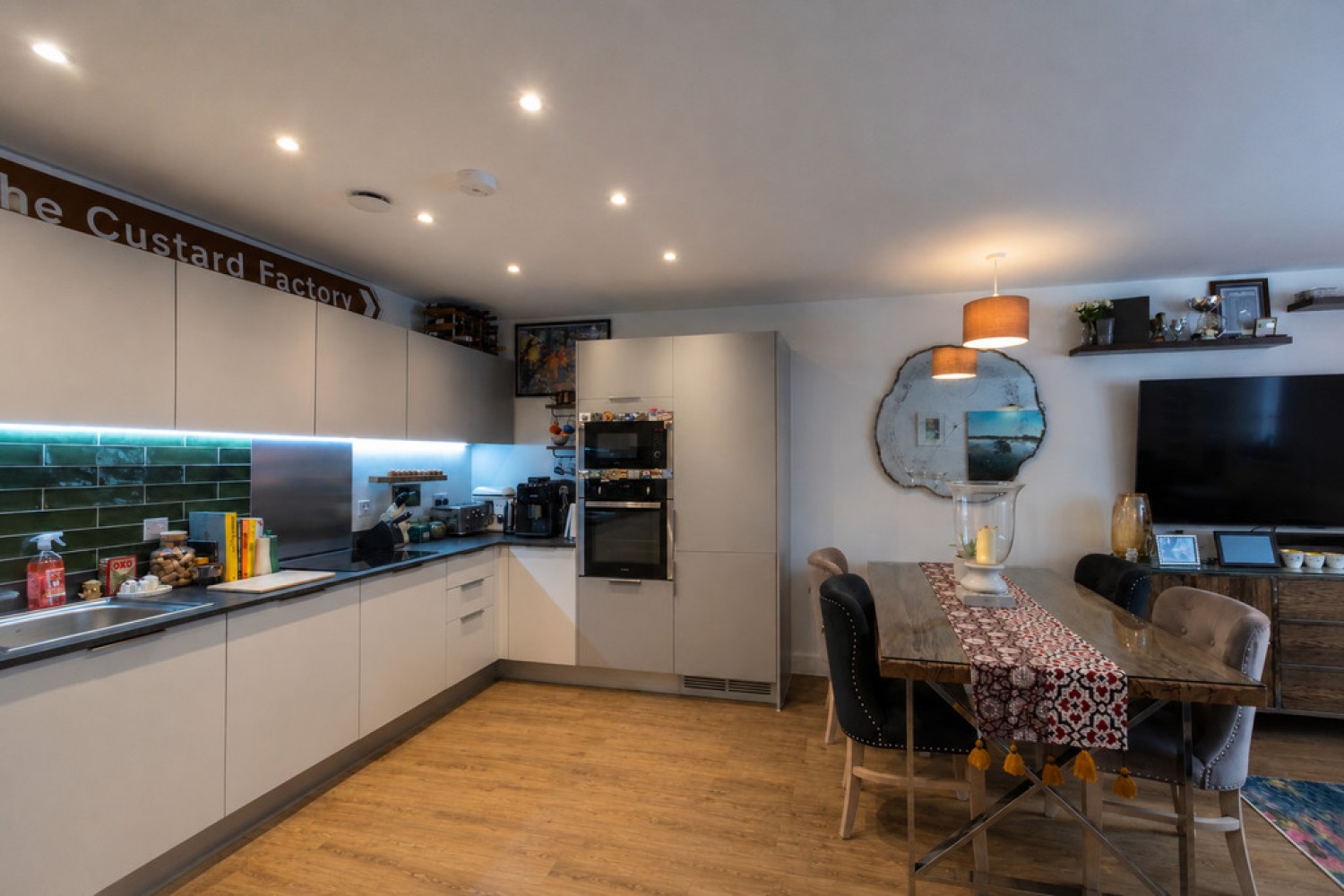 2 bedroom Flat for Letting Treasure House, Carver Street, Jewellery Quarter, B1
