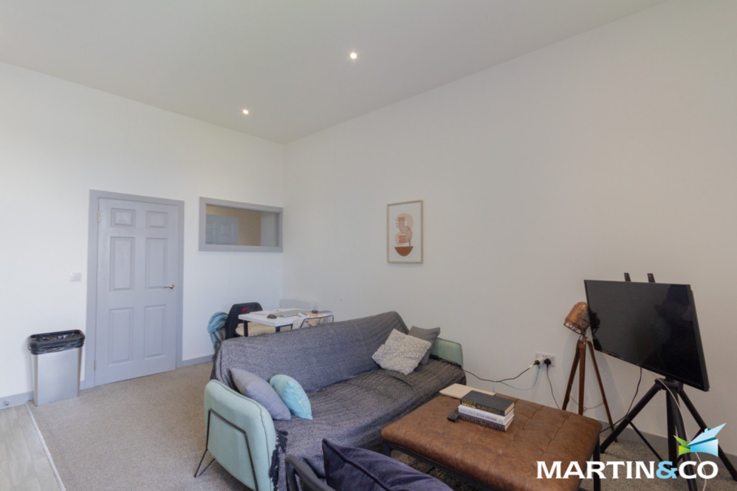 1 bedroom Flat for Letting Oak Court, Dudley Road, Brierley Hill, DY5