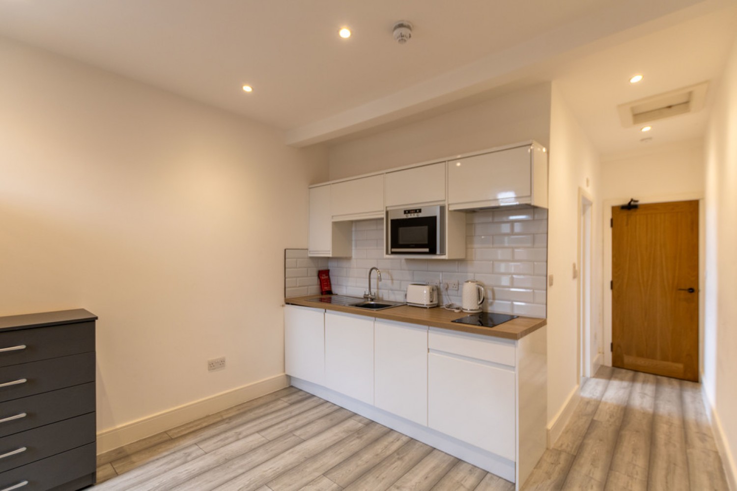 Bloxwich Road South, Willenhall, WV13