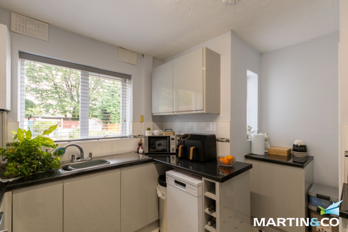 Overdale Road, Quinton, B32