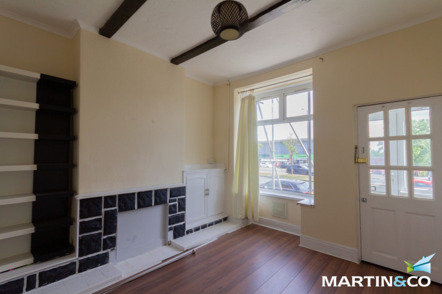 Hagley Road West, Oldbury, B68