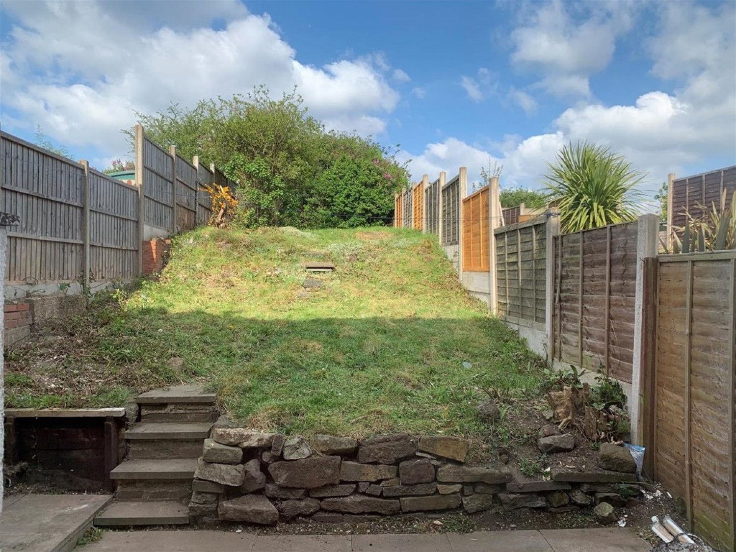Newland Grove, Dudley, DY2