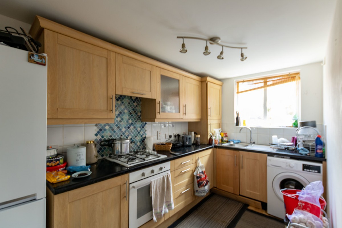 Montana House, 22 The Moorings, Hockley, B18