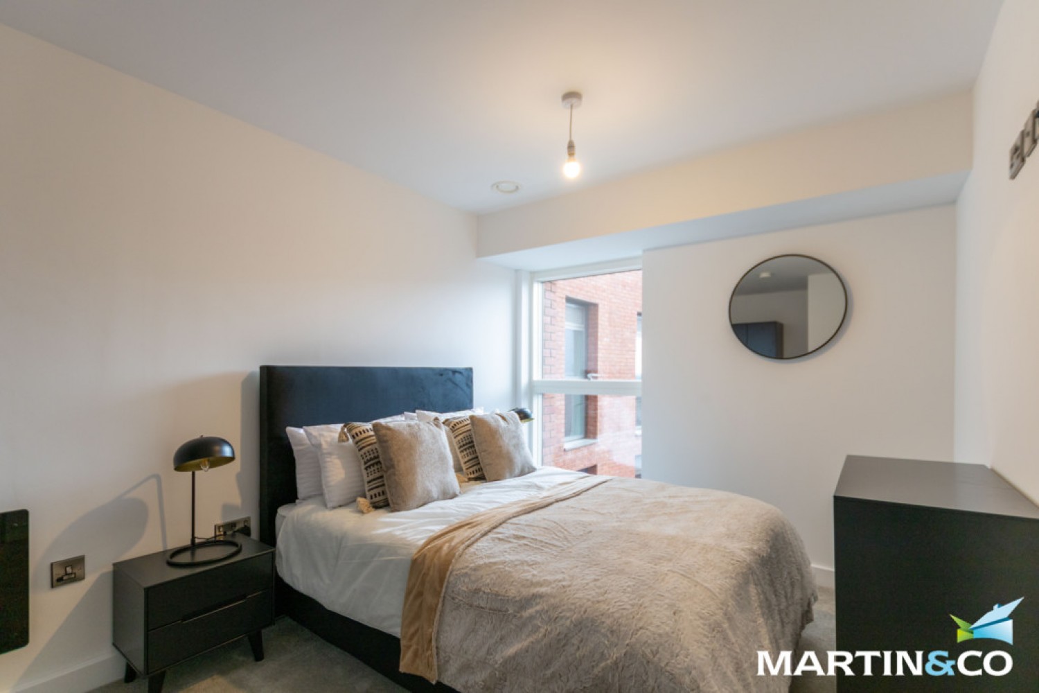 1 bedroom Flat for Letting Chapmans Yard, Upper Gough Street, Birmingham, B1