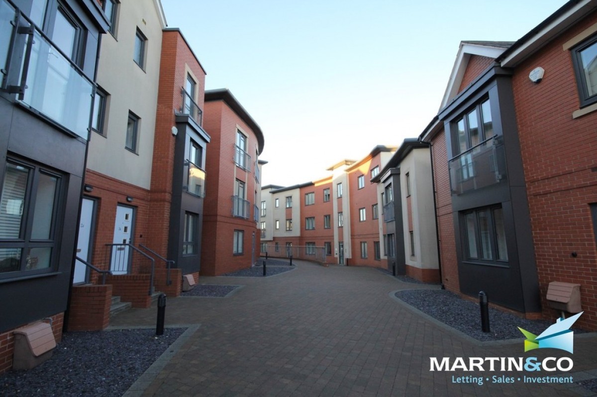 Harborne Central, High Street, Harborne, B17