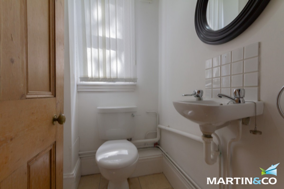 Station Road, Harborne, B17