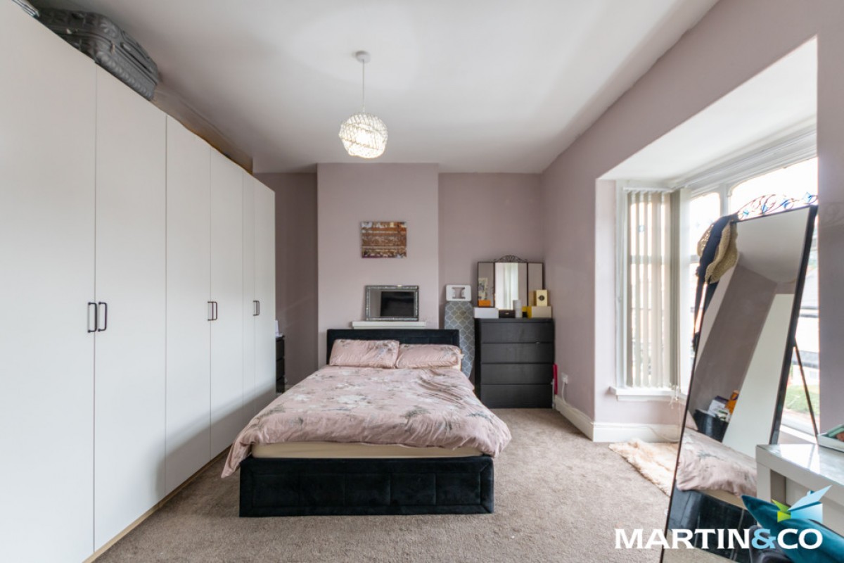 Pargeter Road, Bearwood, B67