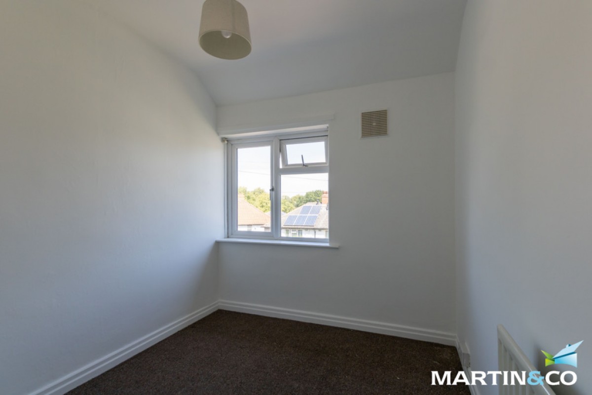 Hare Grove, Northfield, B31