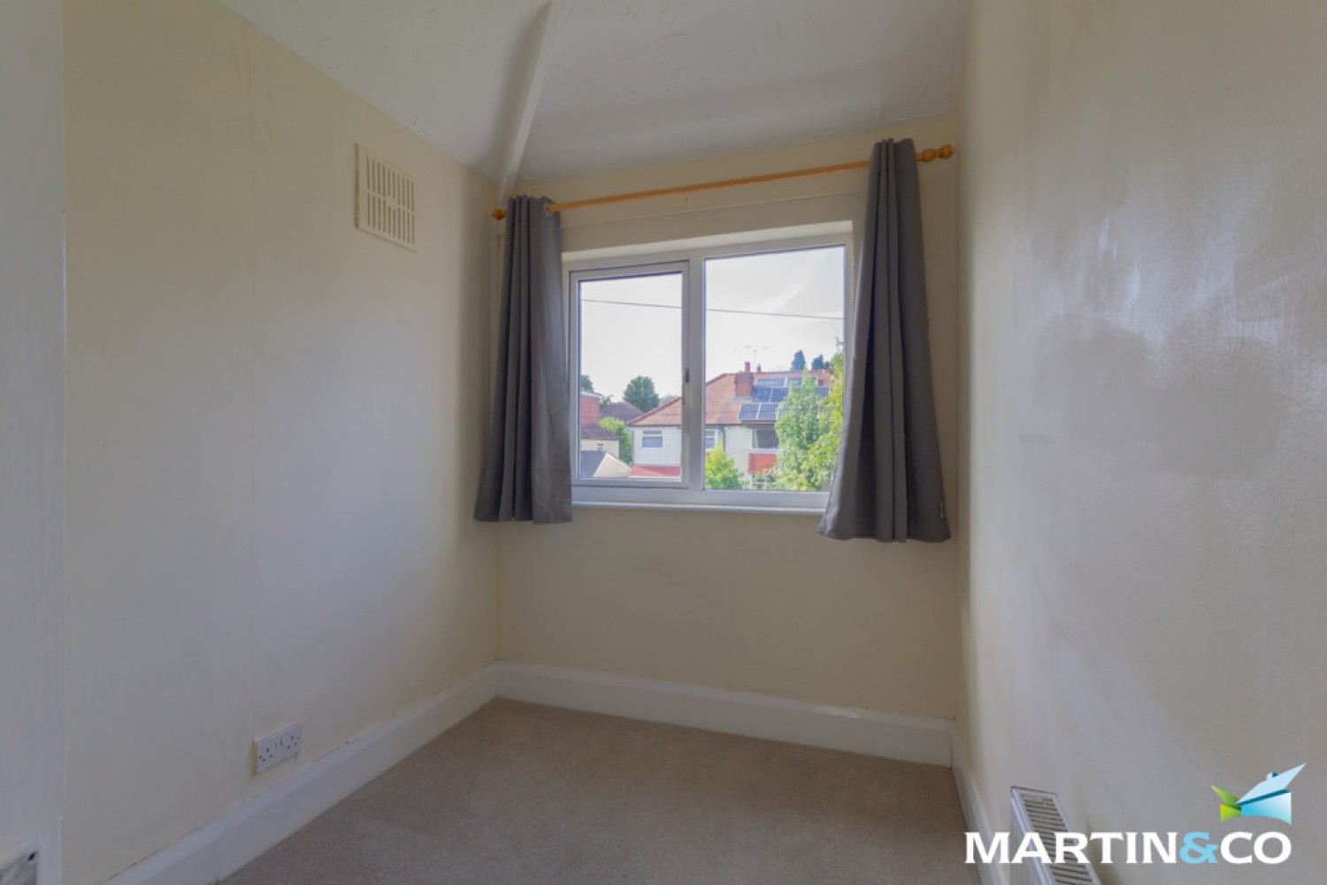 Tennal Grove, Harborne, B32