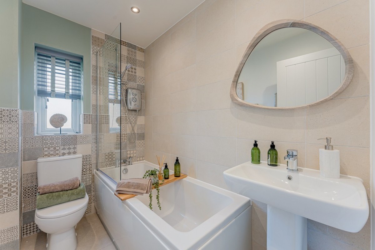 Stalling's Place, Oak Lane, Kingswinford, DY6 7LR