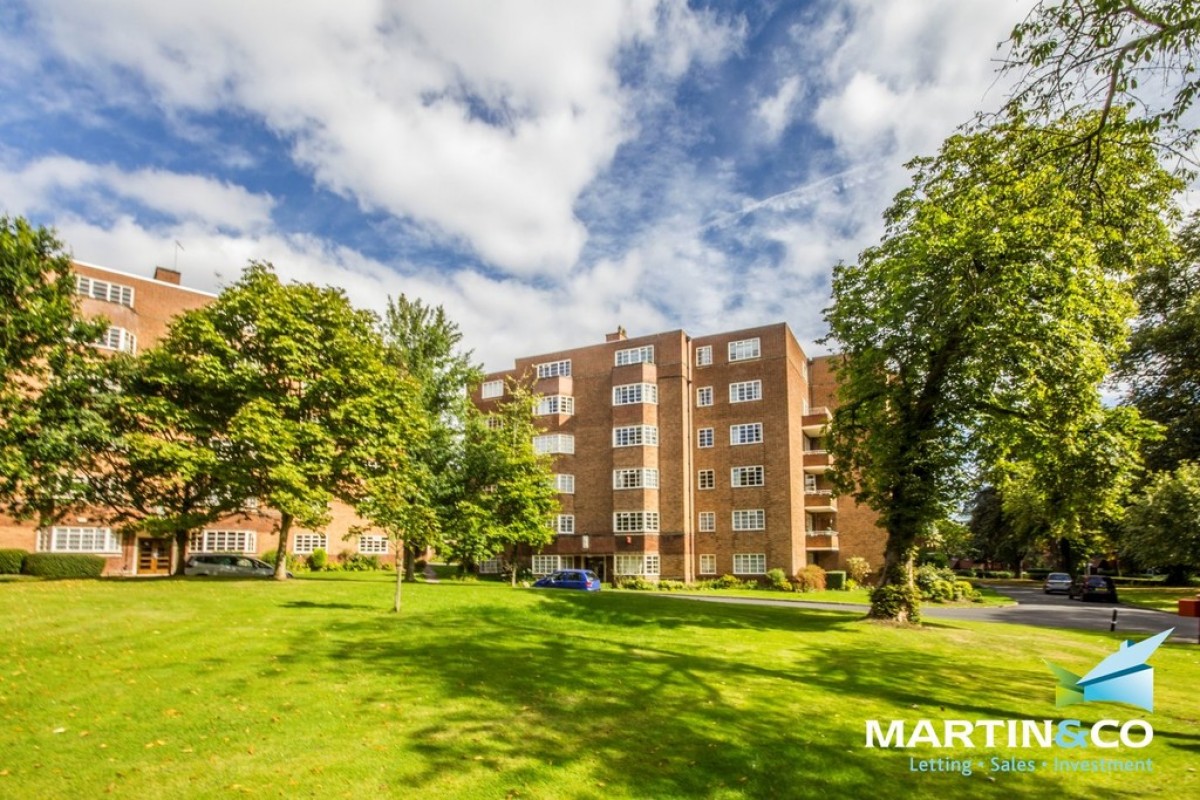 Viceroy Close, Edgbaston, B5