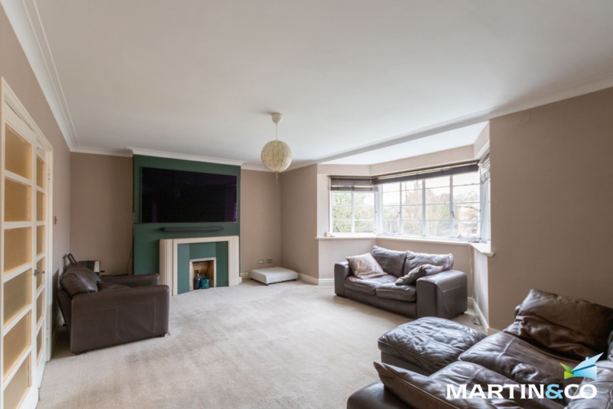 Viceroy Close, Edgbaston, B5