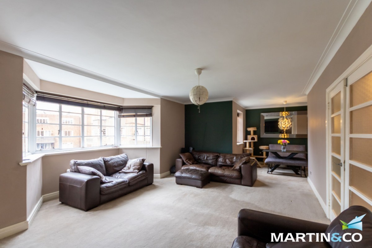 Viceroy Close, Edgbaston, B5