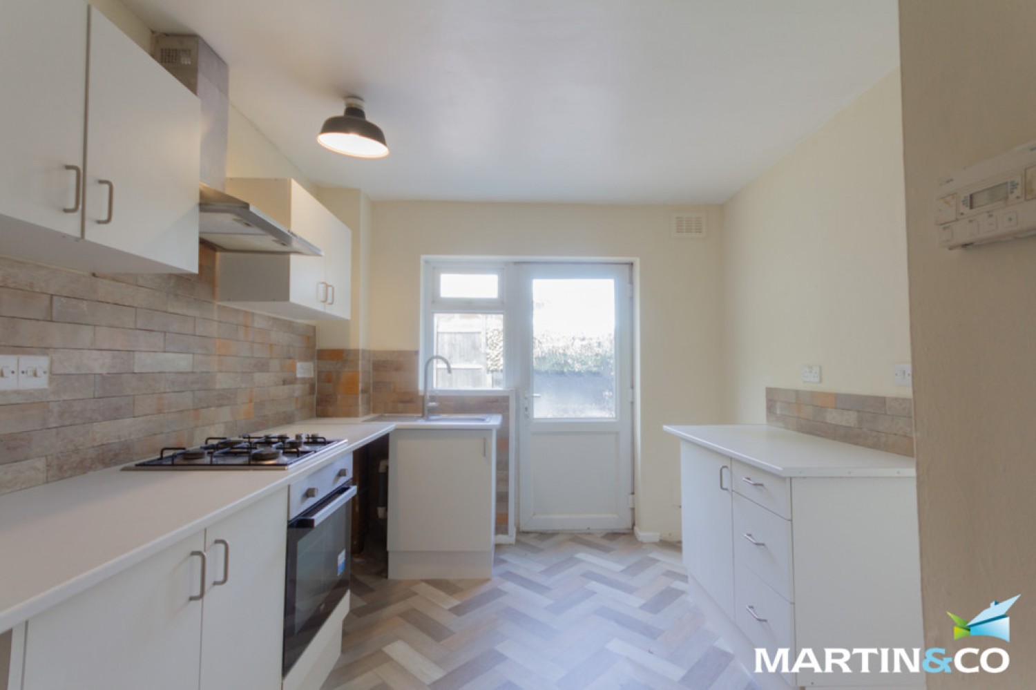 Corfe Close, Quinton, B32