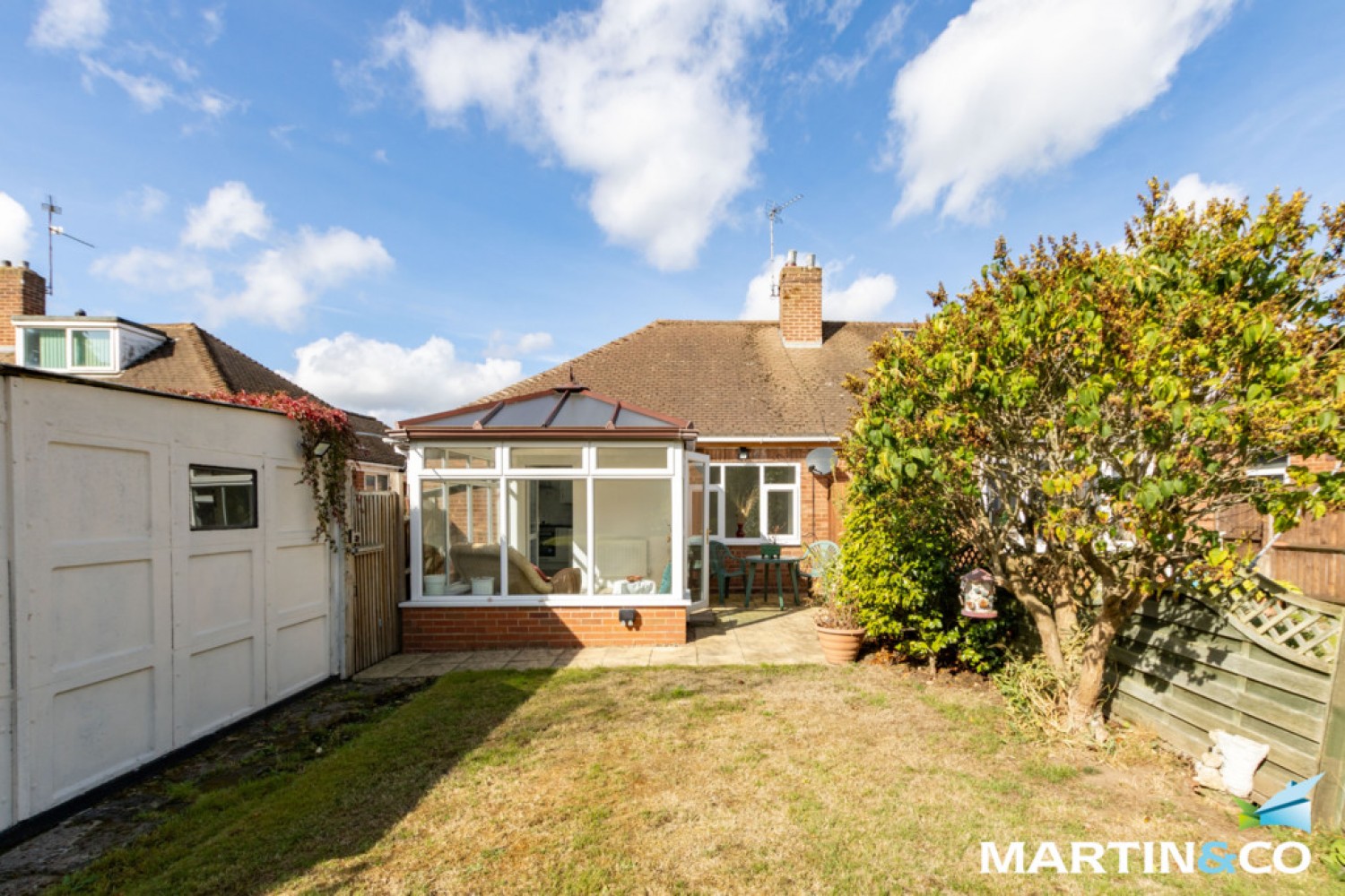 2 bedroom Bungalow for Letting Broomhill Close, Great Barr, B43