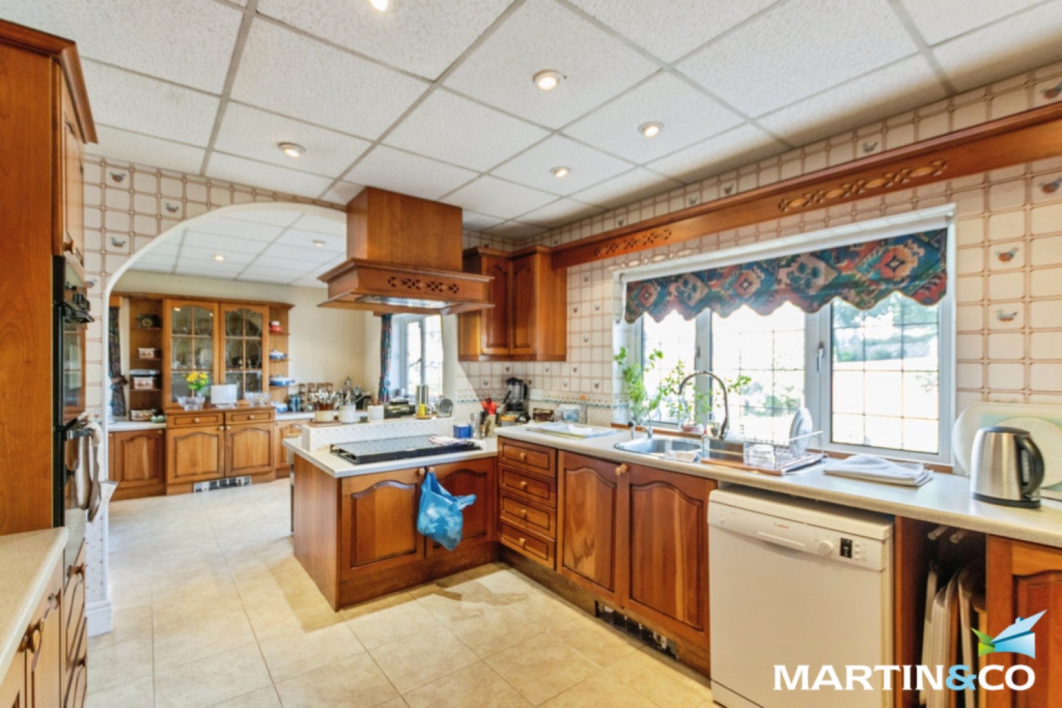 4 bedroom House for Sale Oakham Road, Dudley, DY2