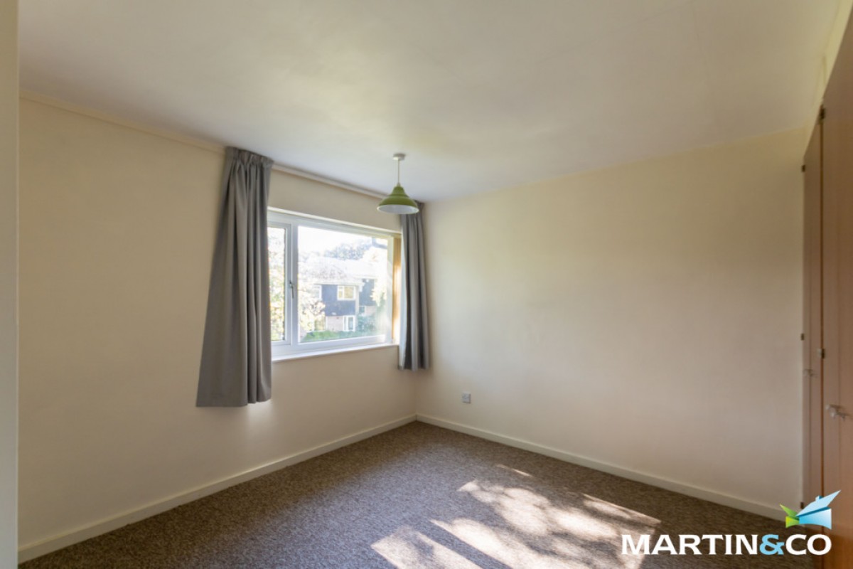 Berrow Drive, Edgbaston, B15