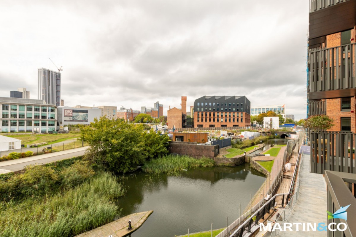 Ashted Wharf, Glasswater Locks, Pitt Street, Birmingham, B4