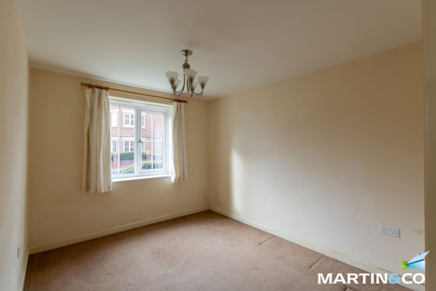 Doughty Close, Tipton, DY4