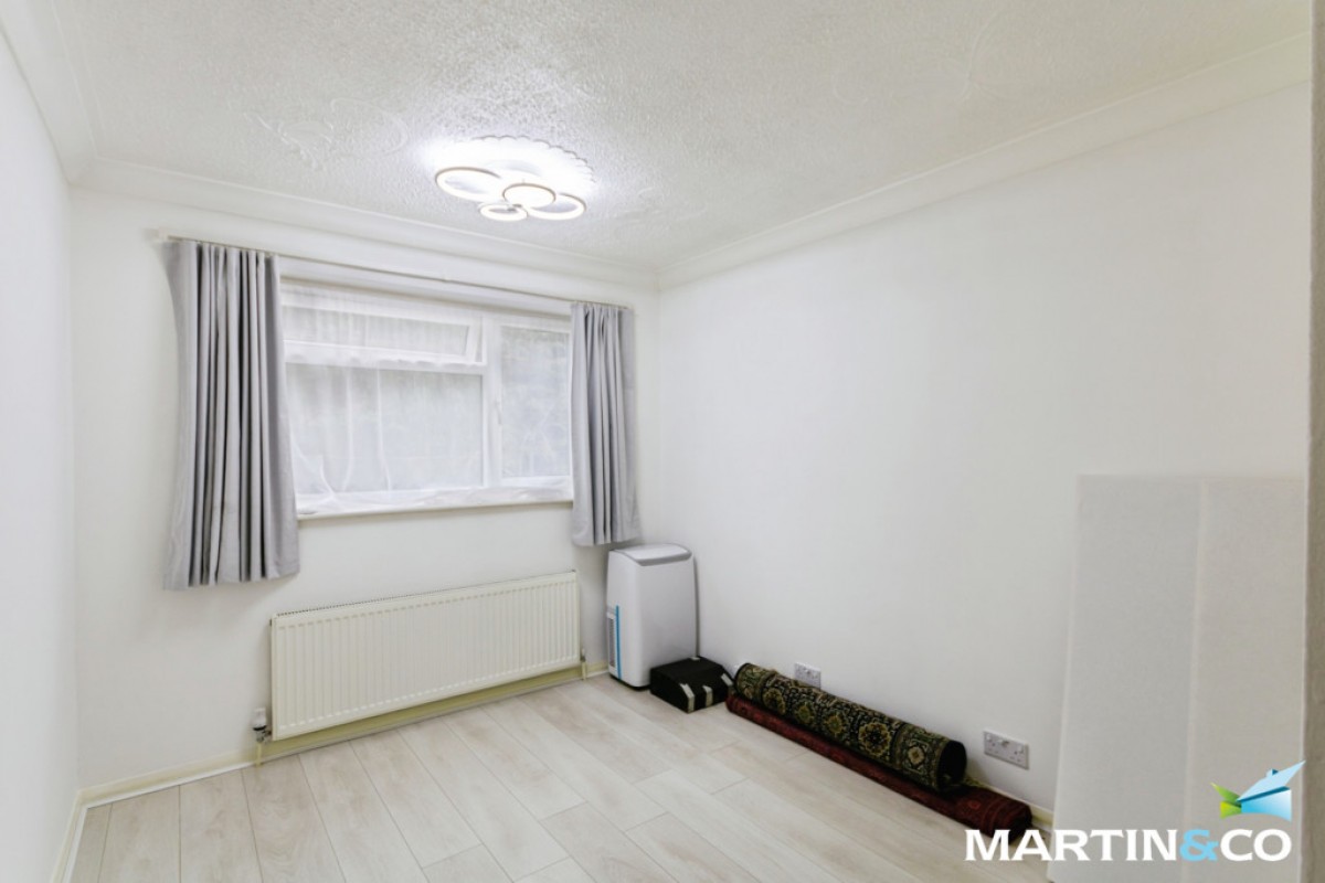 Doulton Close, Harborne, B32