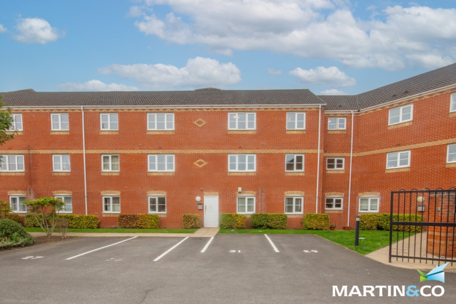 Darbys Way, Tipton, DY4