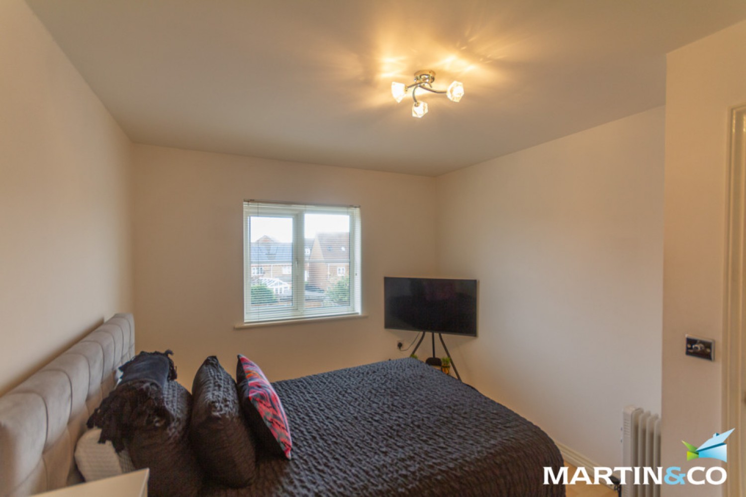 Darbys Way, Tipton, DY4