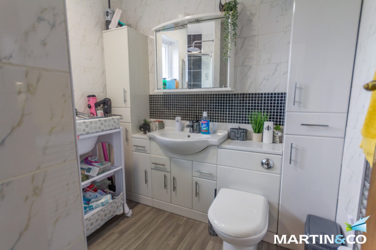 West Avenue, Tividale, Oldbury, B69