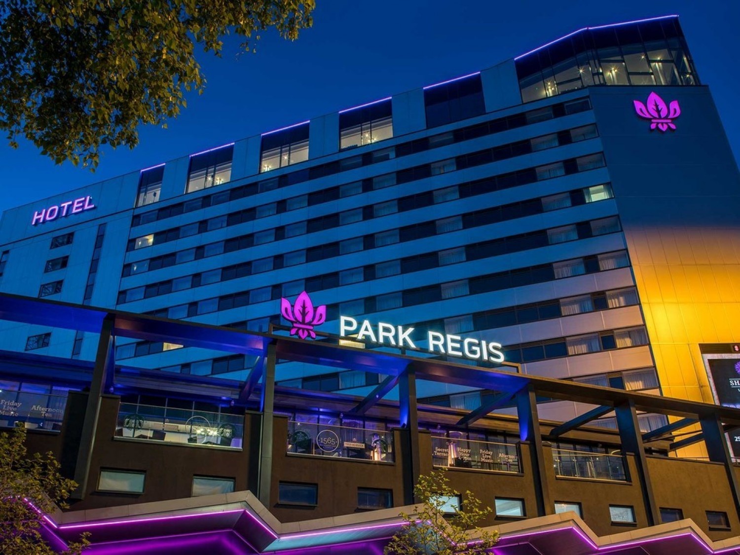 2 bedroom Flat for Sale St Martins Place, Broad Street, Birmingham, B15