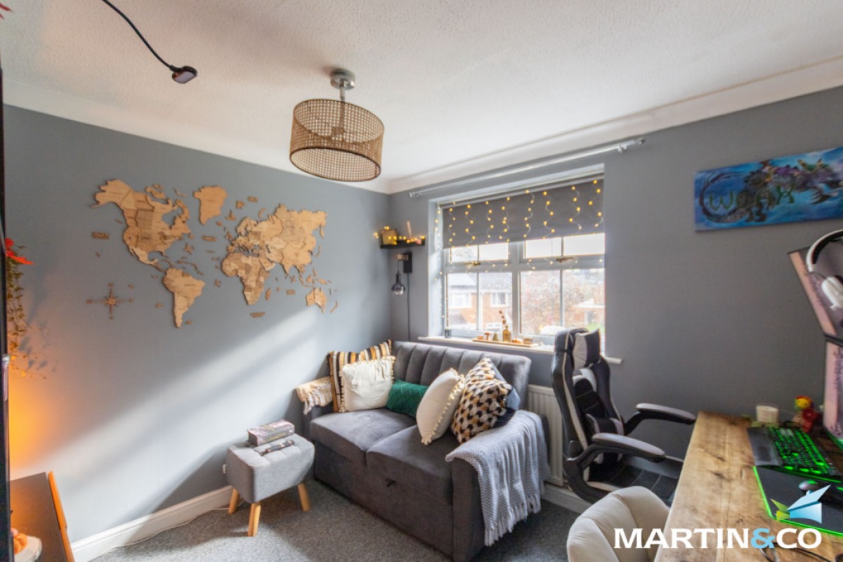 Old Bank Top, Northfield, B31