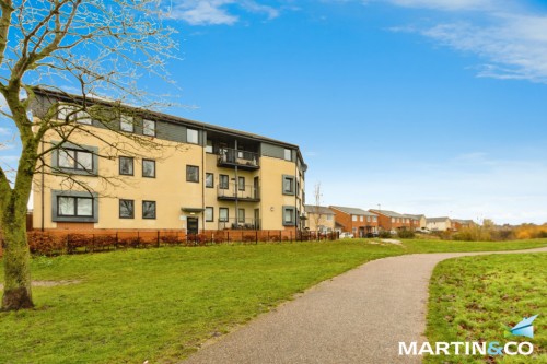 Golden Eagle Gardens, Perry Common, B23