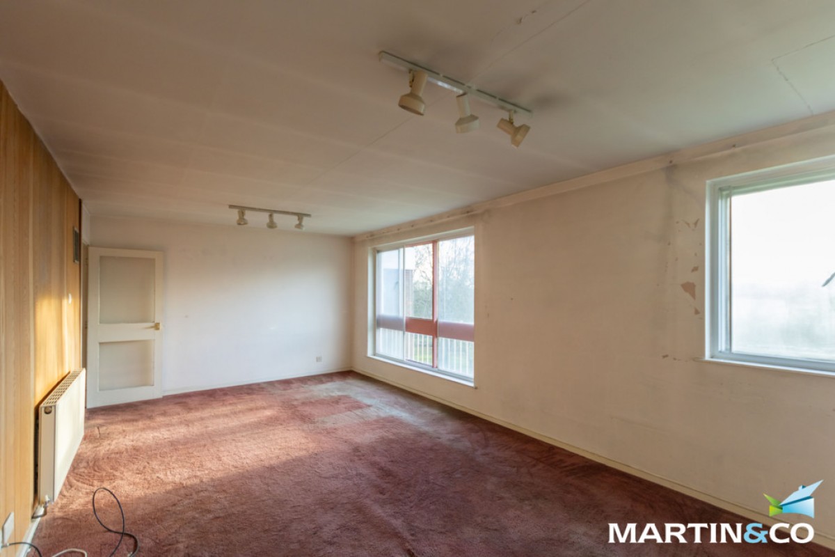 Lloyd Square, Niall Close, Edgbaston, B15