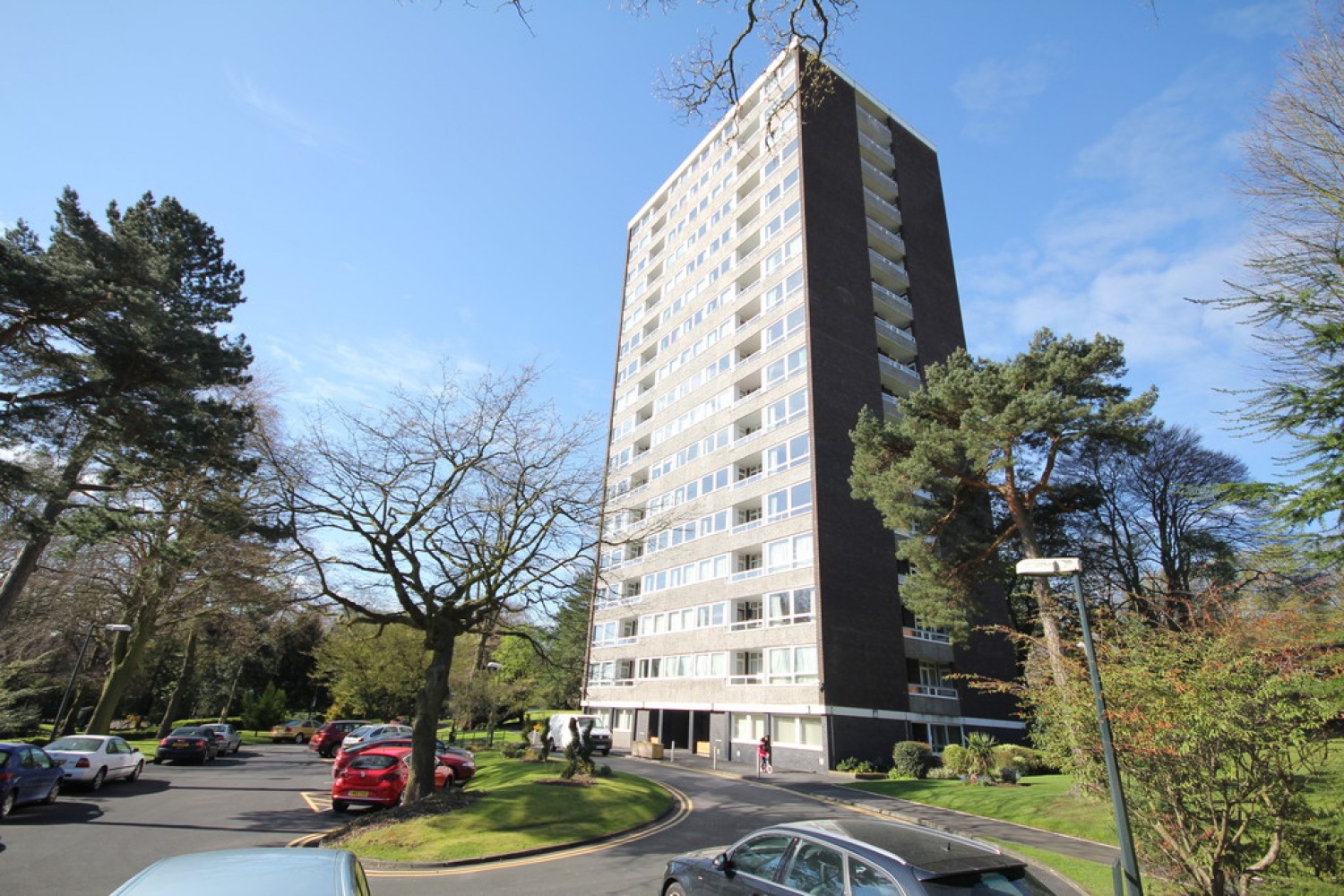 2 bedroom Flat for Sale Warwick Crest, Arthur Road, Edgbaston, B15