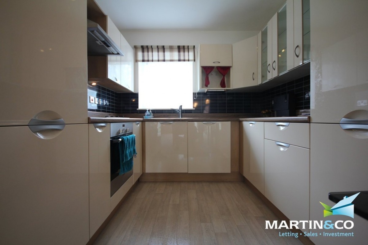 Colbrand Grove, Park Central, B15